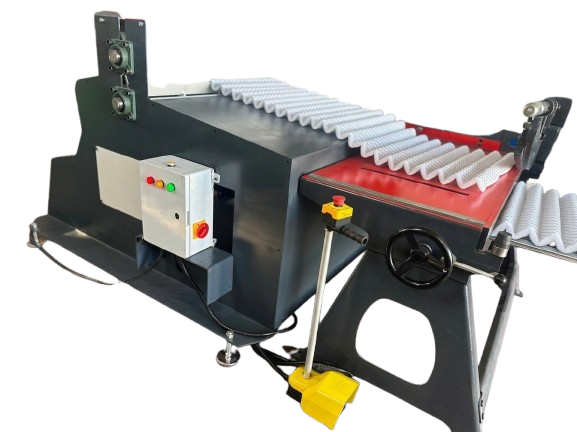 PLEATING MACHINES